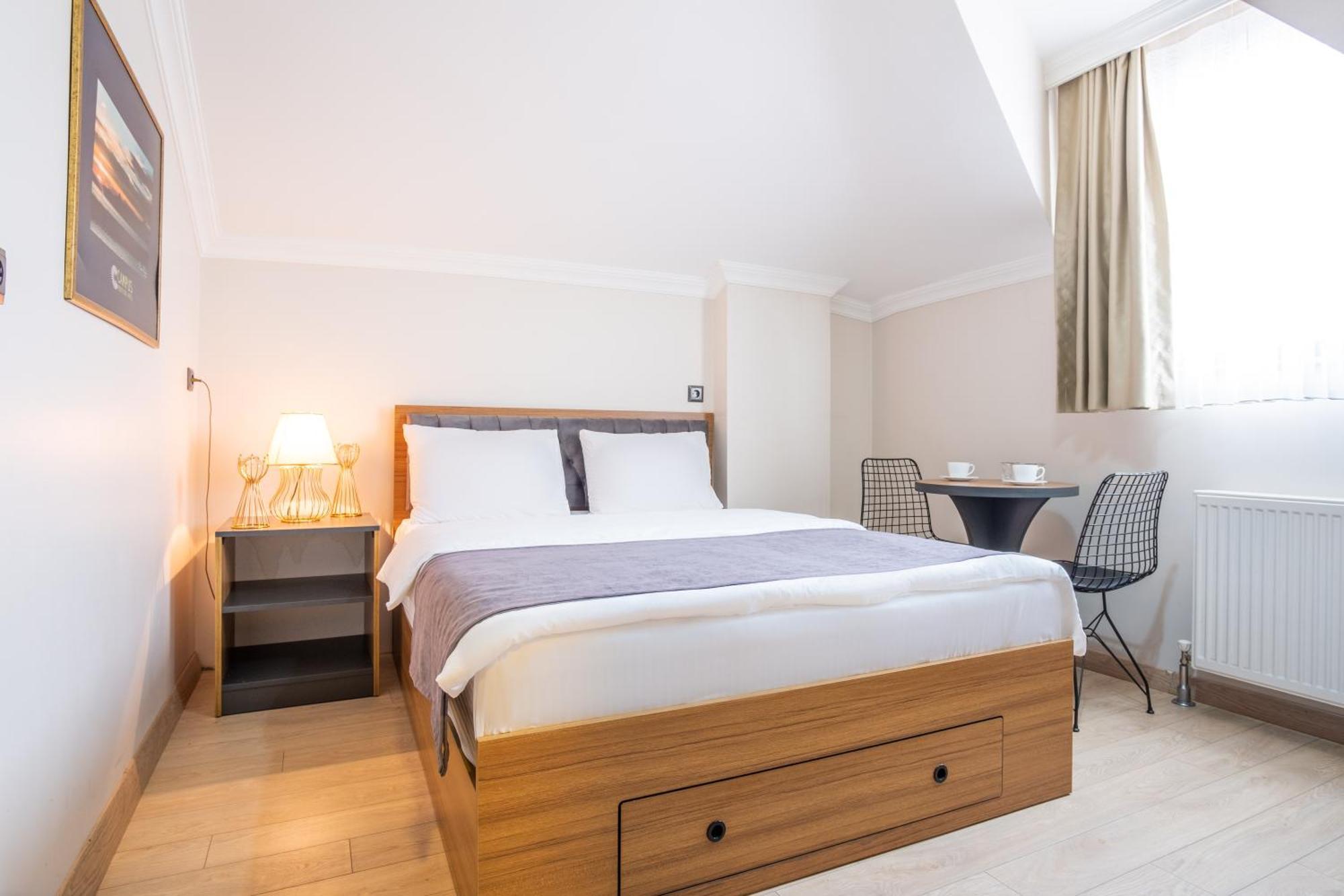 Campus Boutique Hotel Istanbul Bagian luar foto